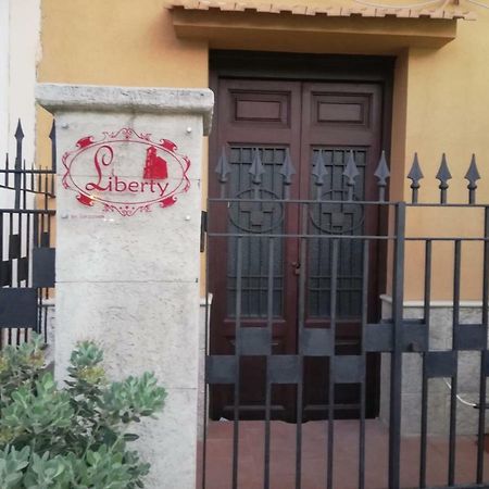 Casa Vacanze Liberty Ликата Екстериор снимка