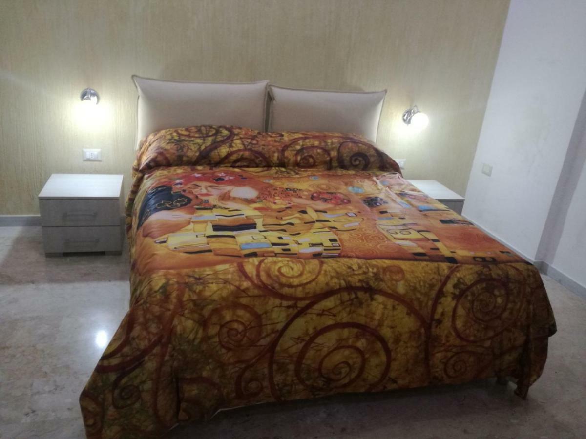Casa Vacanze Liberty Ликата Екстериор снимка